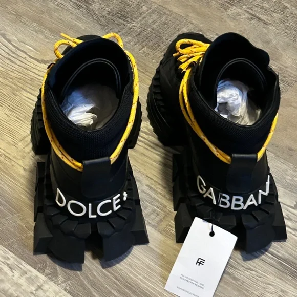 Dolce and Gabbana sneakers - Picture 3 of 16
